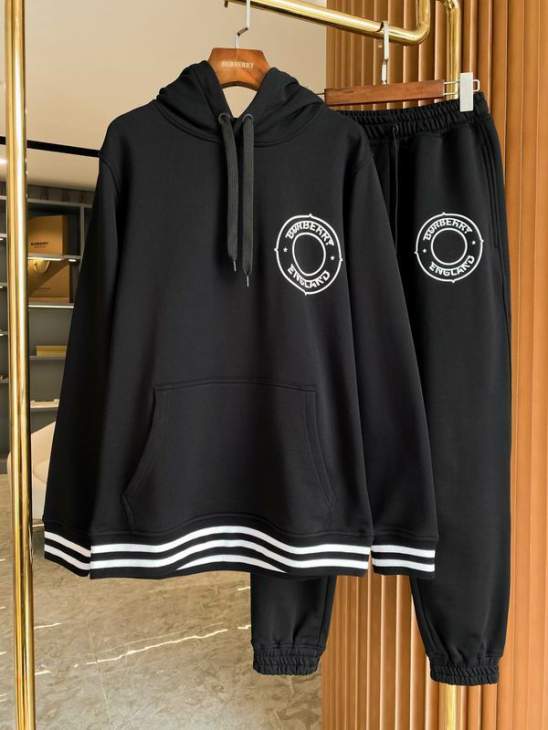 Picture of Burberry Sweater Suits _SKUBurberryS-2XLaztx8707870837838